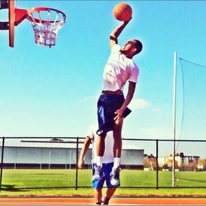 Meet your Posher, Larry